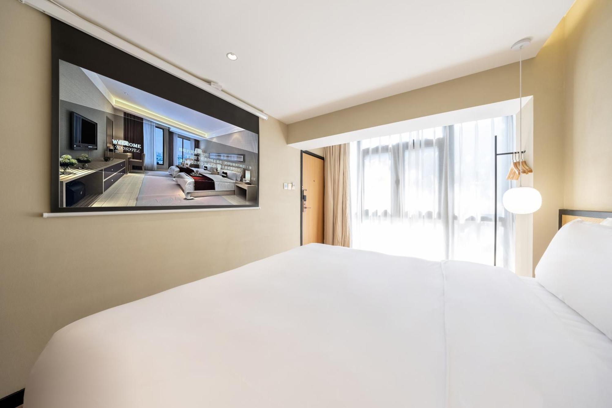 Beijing Tangfu Nanluoguxiang Wang Fu Jing Forbidden City Snack Street Hotel,1 Stop Walking To Airport Express,3 Stop To Tiananmen&Free Laundry Dry Service &Professional Free Tour Ticket Service With English Speaking Staff Exterior photo